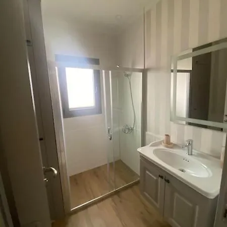 Moderne In Ξενοδοχείο *